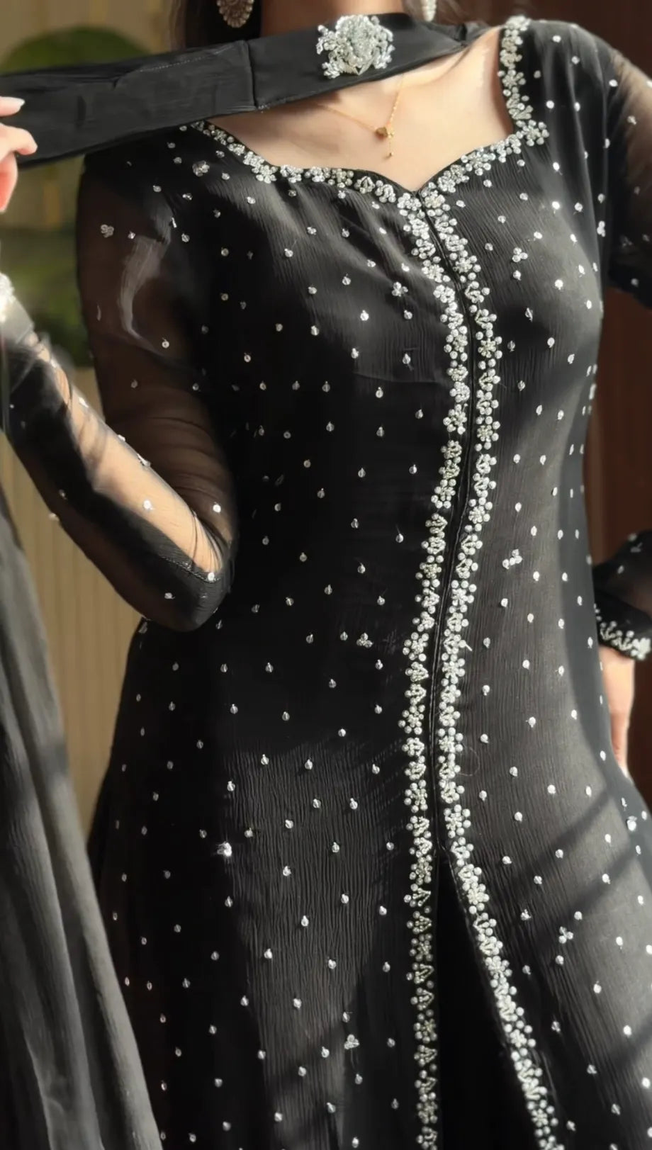 SOLID BLACK HAND EMBELLISHED LONG KURTA PALAZZO SET WITH DUPATTA