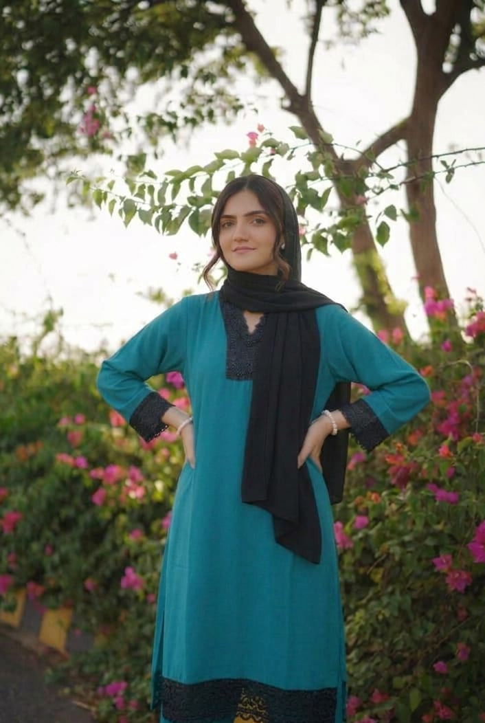 Elegant Lilon 2 Piece Suit